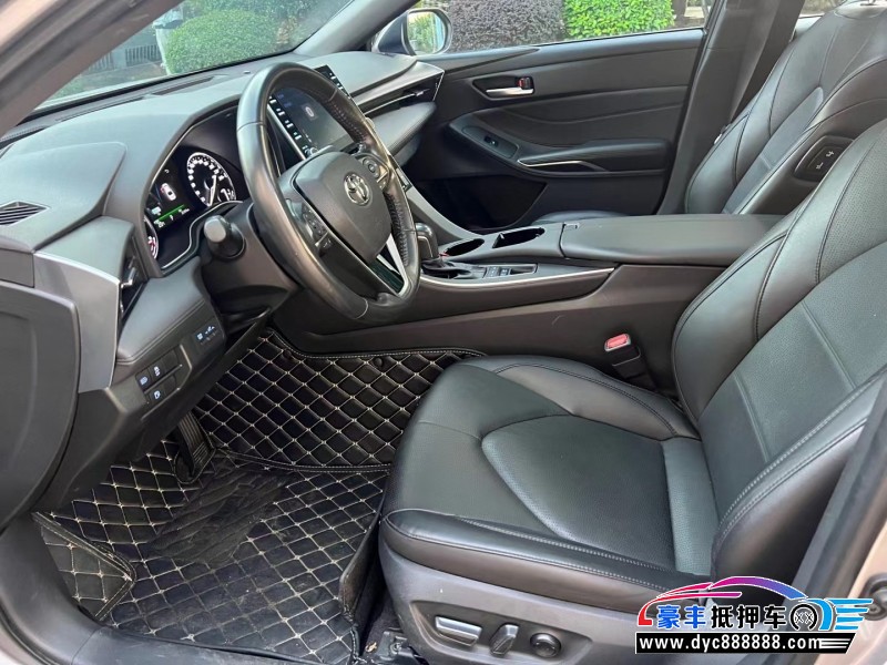 21年丰田亚洲龙轿车抵押车出售