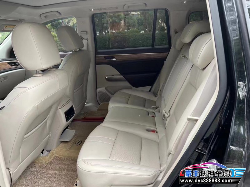 17年传祺GS8轿车抵押车出售