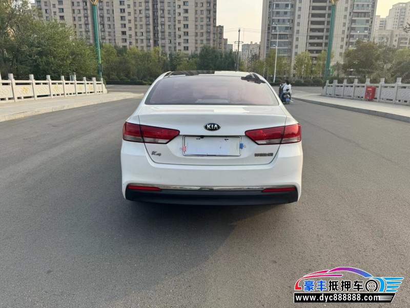 15年起亚K4轿车抵押车出售