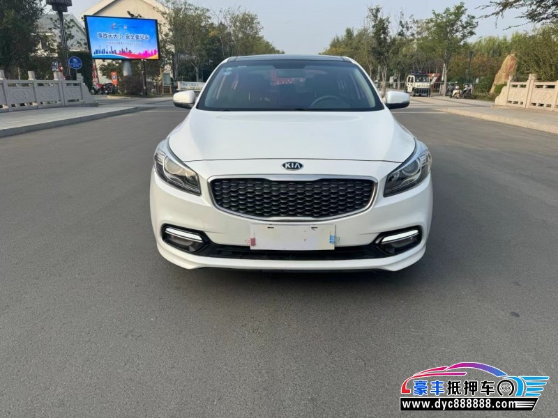 15年起亚K4轿车抵押车出售