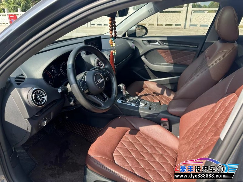 21年奥迪A3轿车抵押车出售