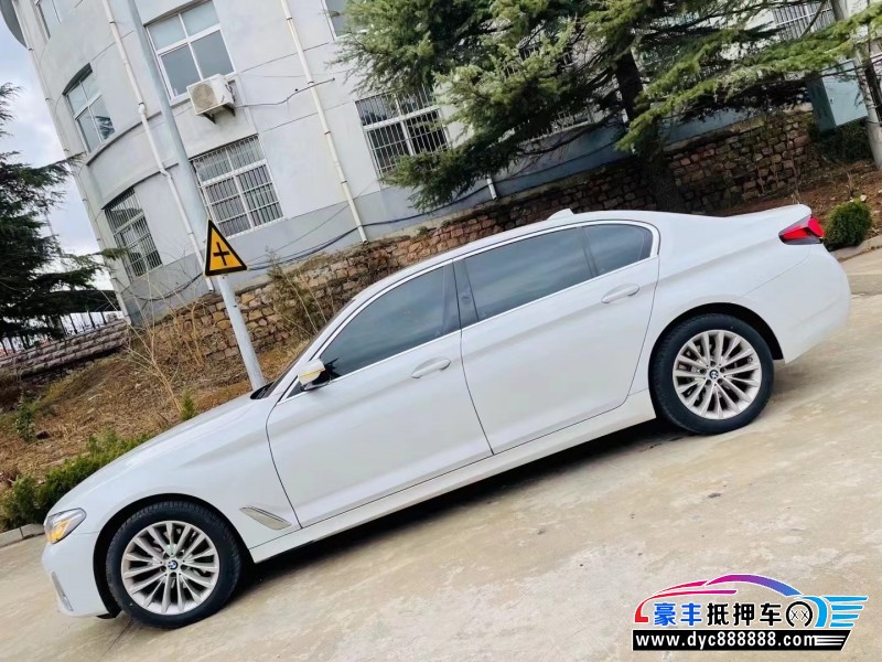 20年宝马5系轿车抵押车出售
