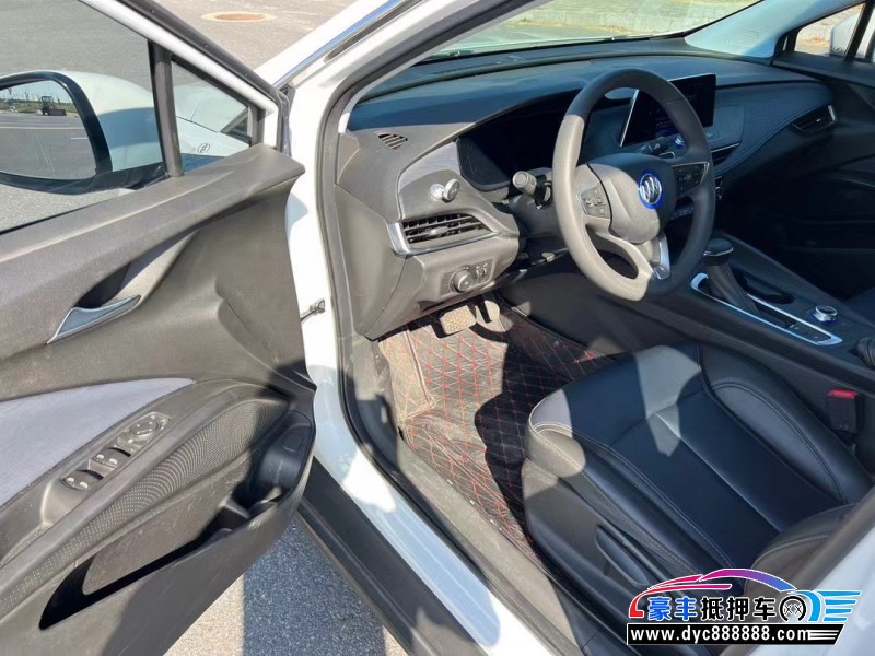 21年别克微蓝轿车抵押车出售