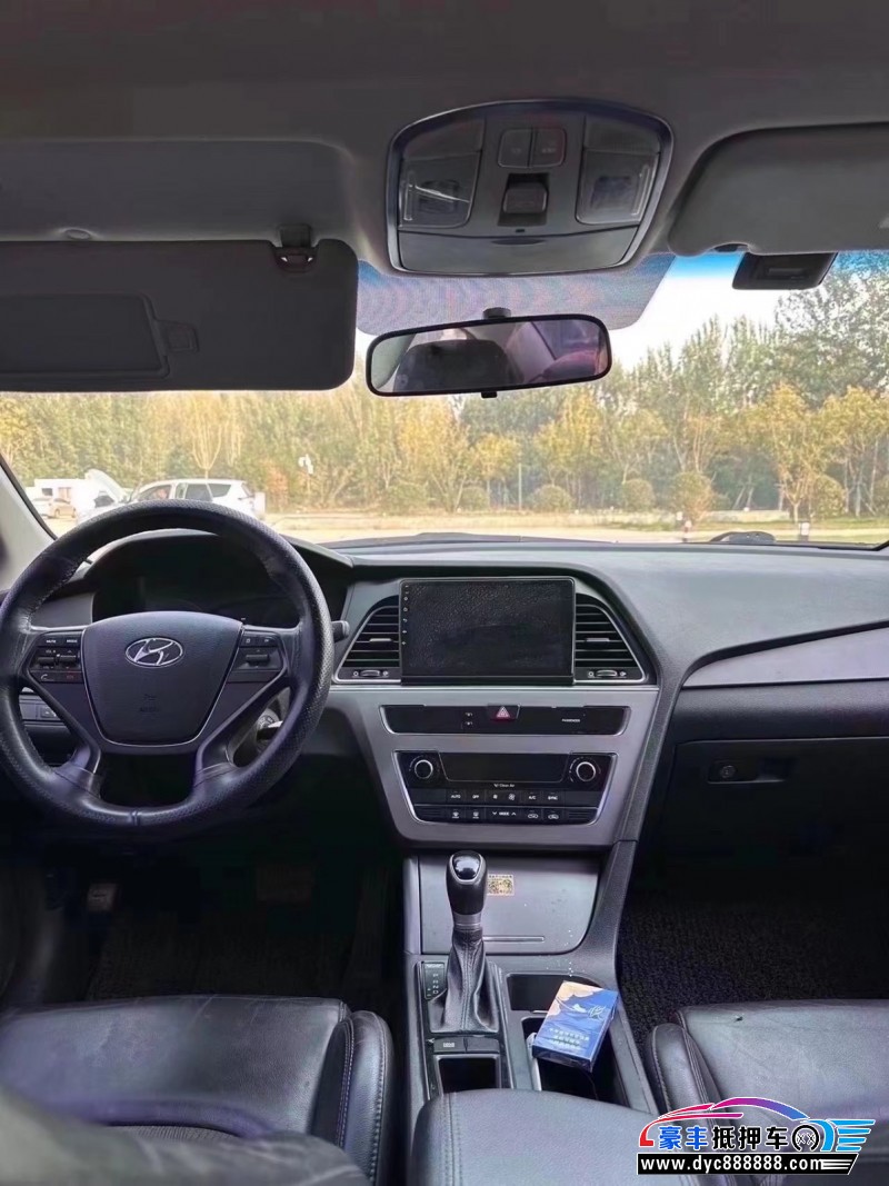 17年现代索纳塔九轿车抵押车出售