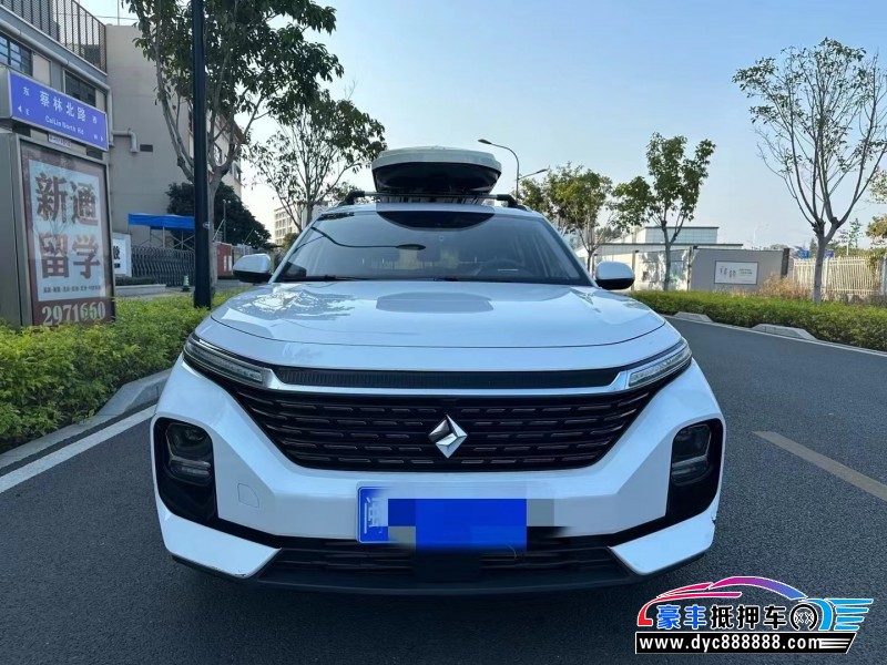 22年宝骏RC5轿车抵押车出售