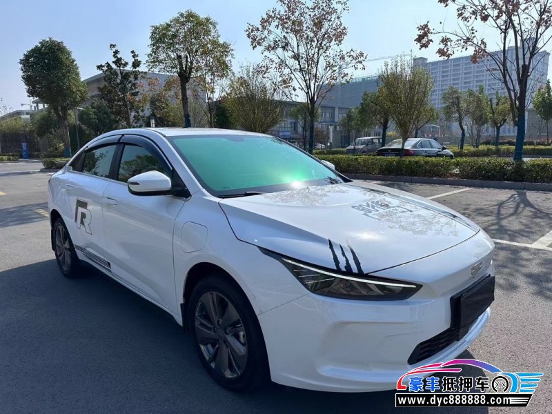 22年吉利几何轿车抵押车出售