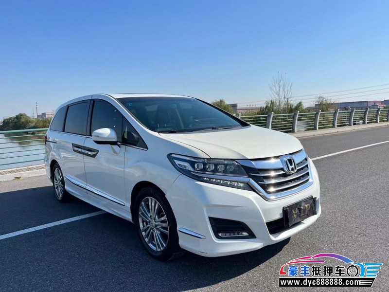 17年本田艾力绅轿车抵押车出售