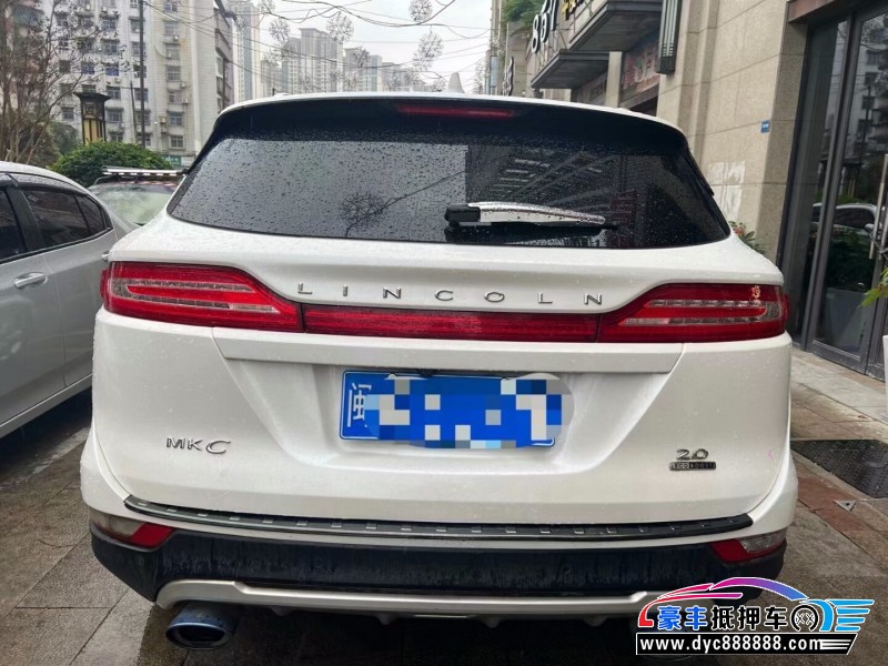 15年林肯MKC轿车抵押车出售