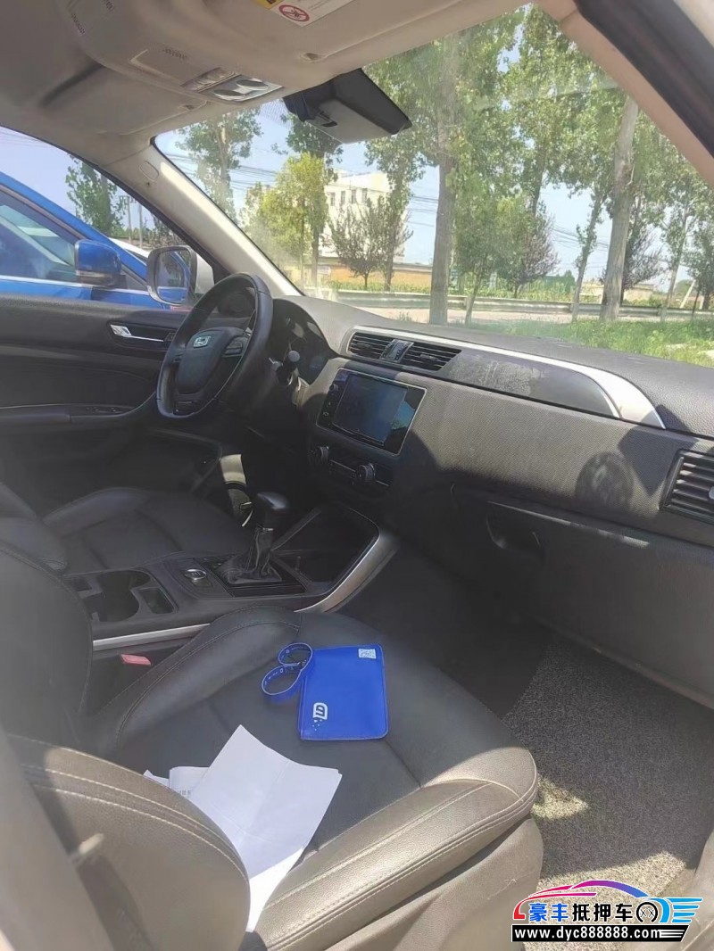 19年观致观致5轿车抵押车出售