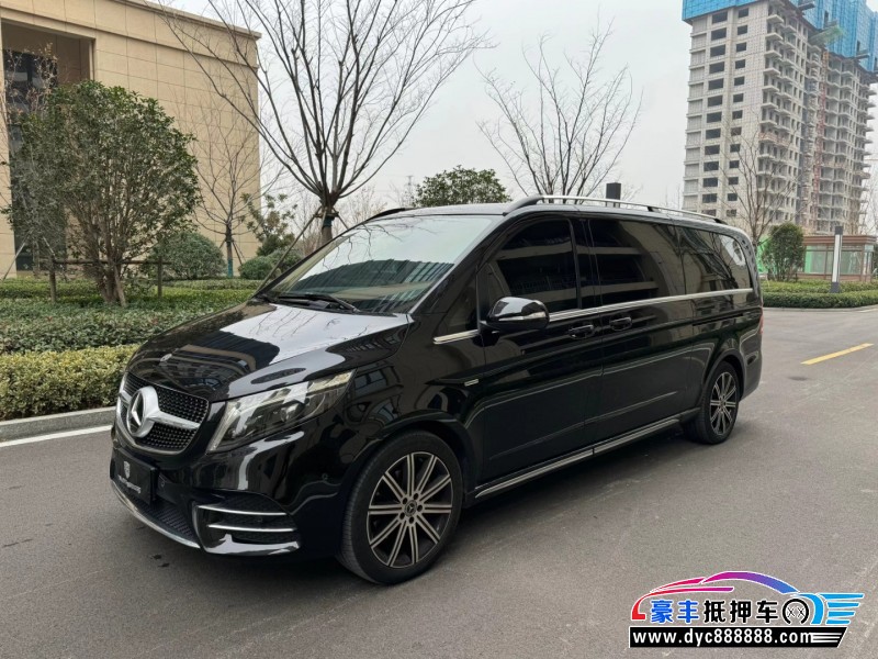 23年奔驰V轿车抵押车出售