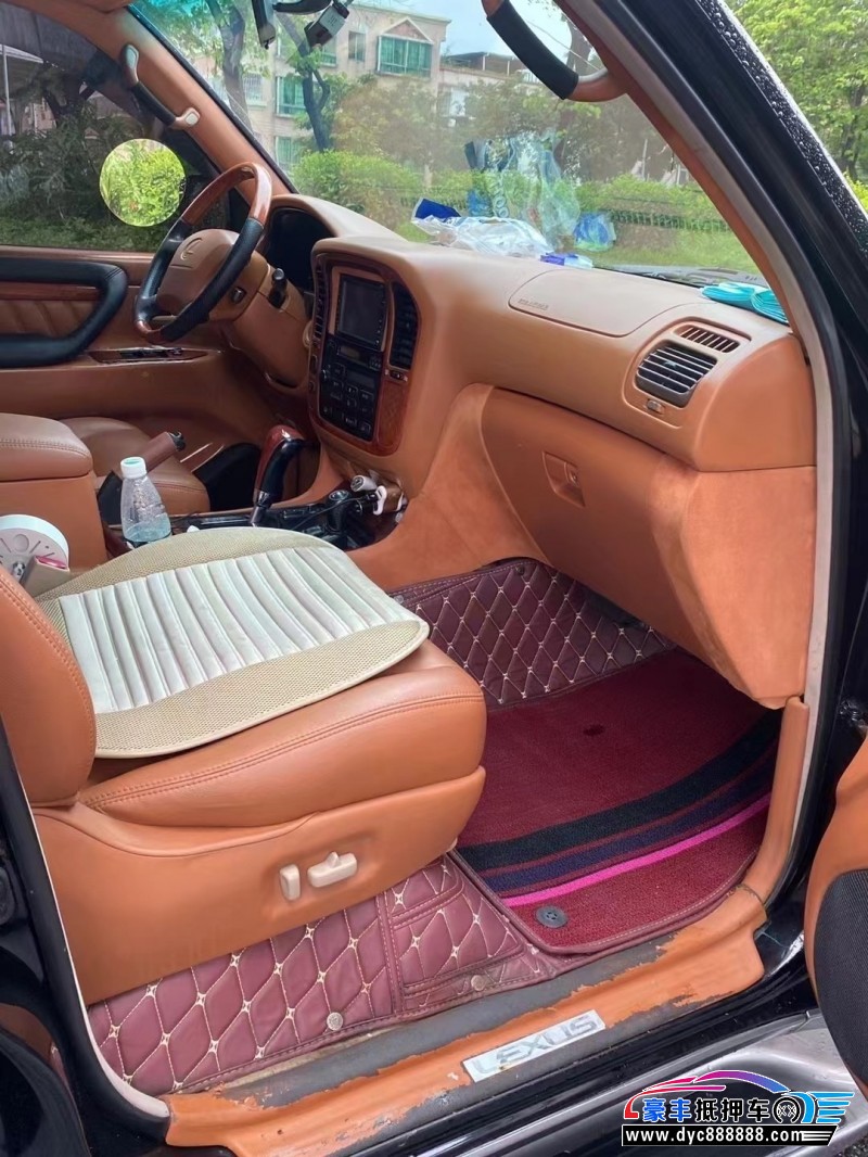 00年雷克萨斯LX轿车抵押车出售