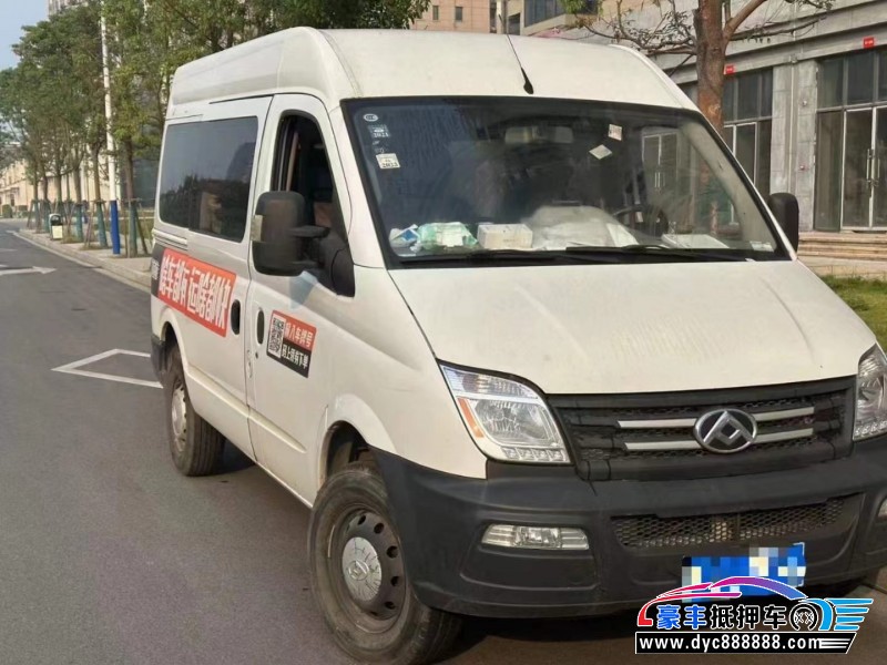 19年上汽大通V80轿车抵押车出售