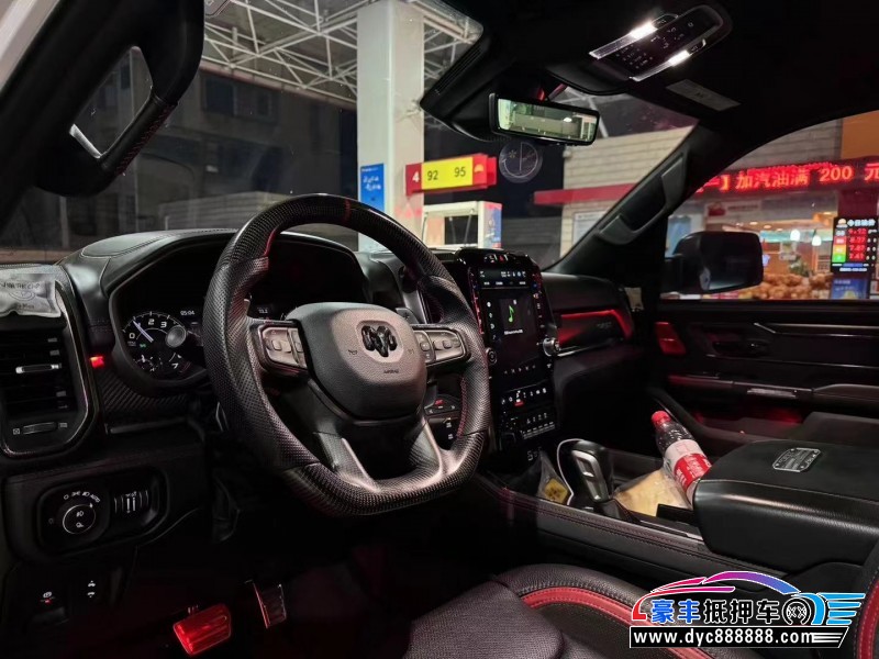 22年道奇道奇Ram轿车抵押车出售