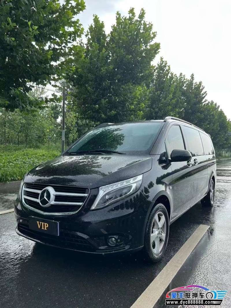 20年奔驰威霆轿车抵押车出售