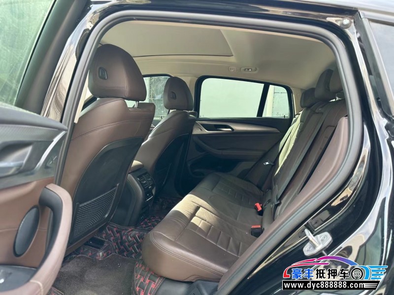 21年宝马X4轿车抵押车出售