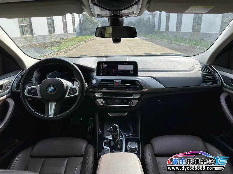 21年宝马X4轿车抵押车出售