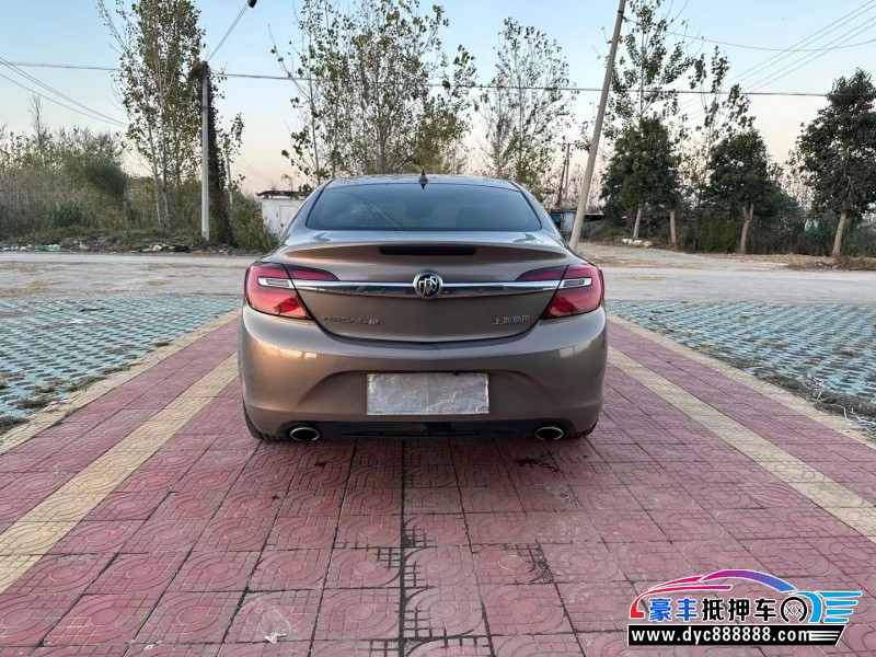 15年别克君威轿车抵押车出售