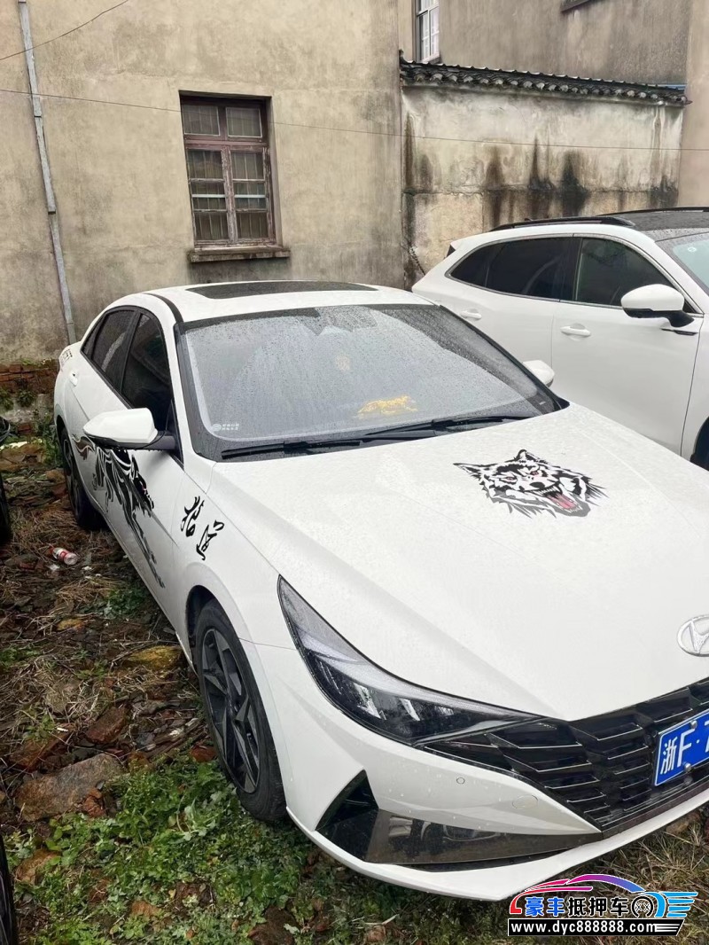 22年现代伊兰特轿车抵押车出售