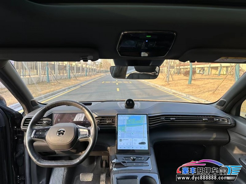 22年蔚来ES8轿车抵押车出售