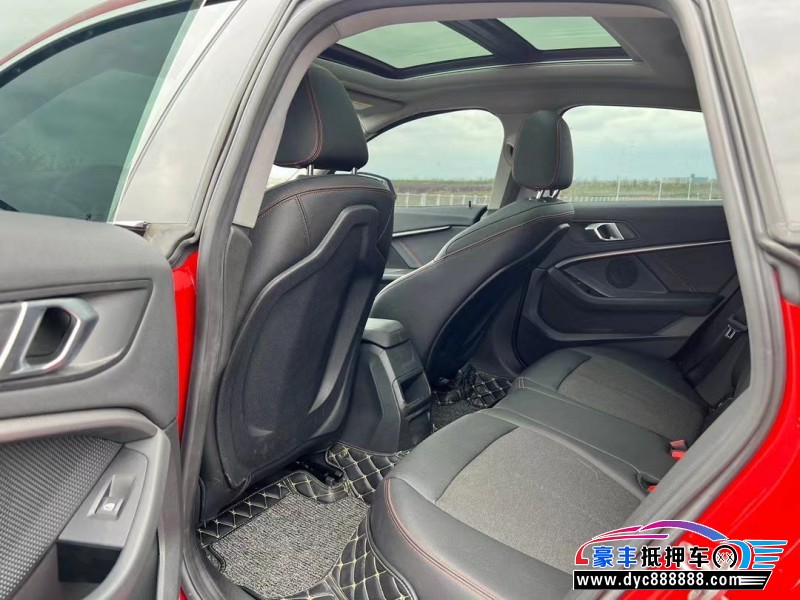 21年宝马2系轿车抵押车出售