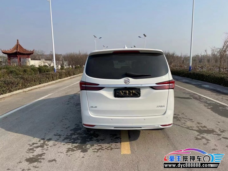 23年别克GL8轿车抵押车出售