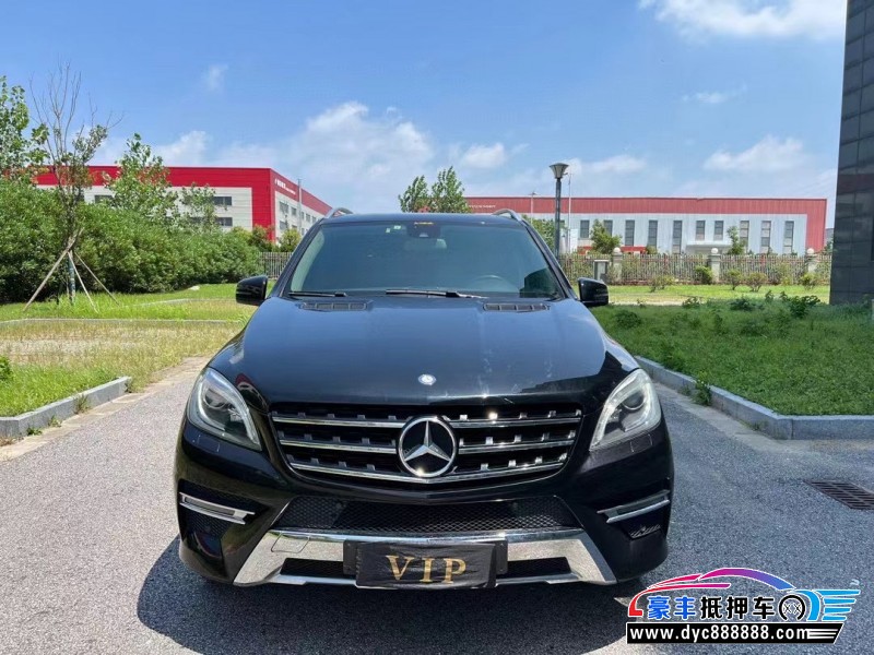 14年奔驰ML轿车抵押车出售