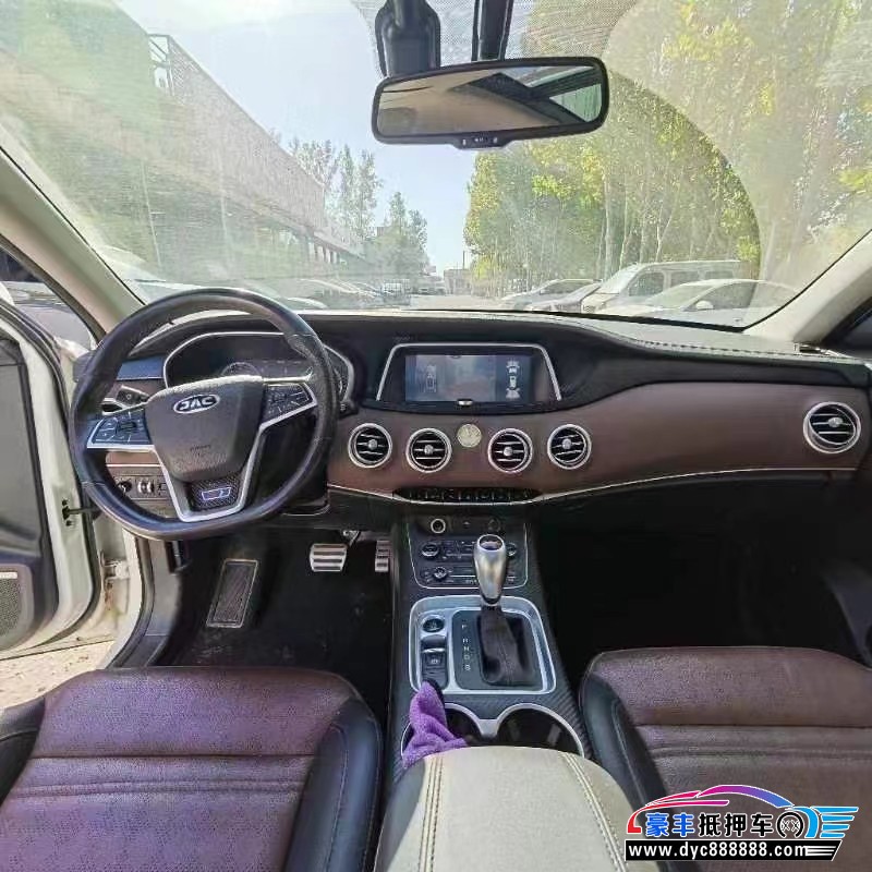 19年江淮瑞风S7轿车抵押车出售