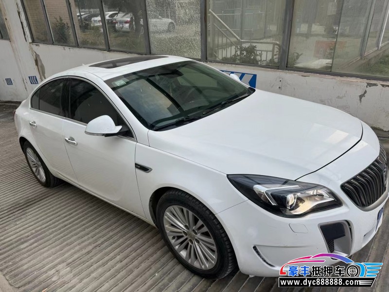 15年别克君威轿车抵押车出售