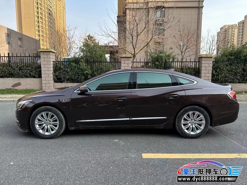 16年别克君威轿车抵押车出售