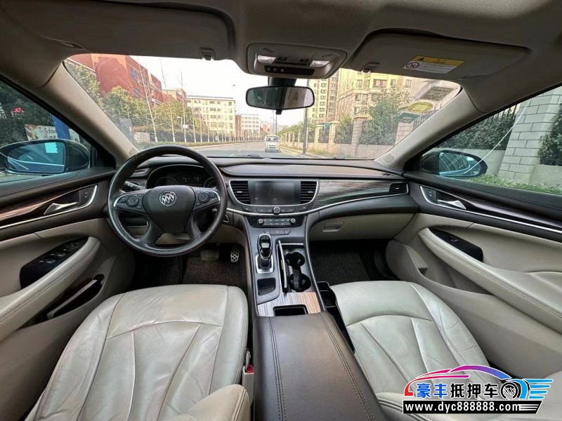 16年别克君威轿车抵押车出售