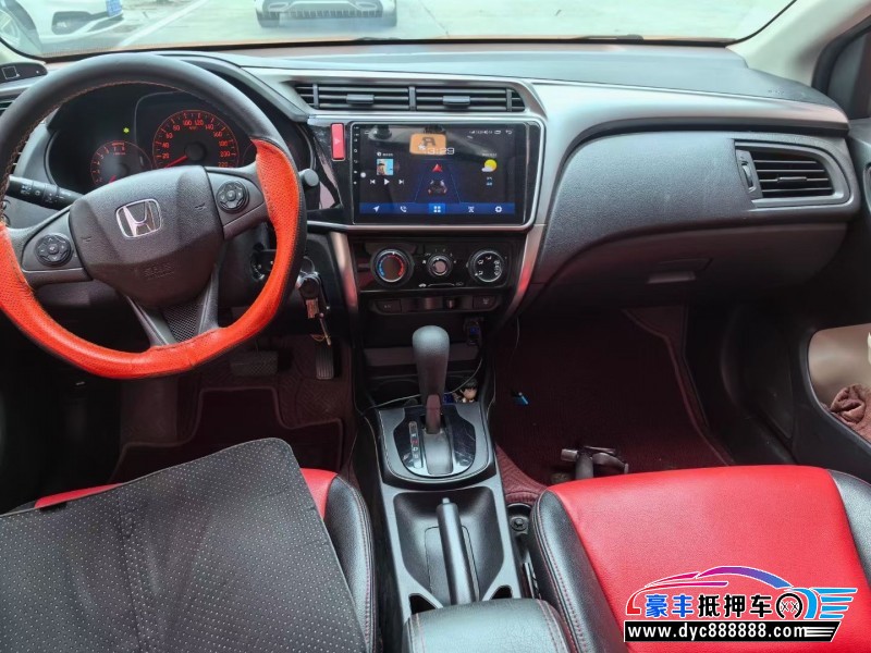 18年本田锋范轿车抵押车出售