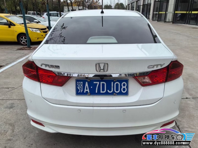 18年本田锋范轿车抵押车出售