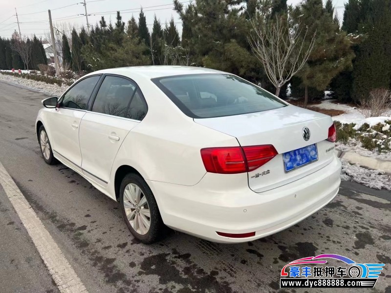 16年大众速腾轿车抵押车出售