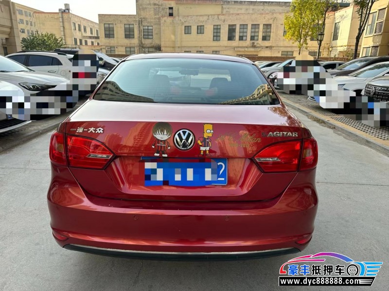 13年大众速腾轿车抵押车出售