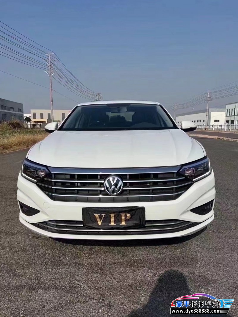 21年大众速腾轿车抵押车出售