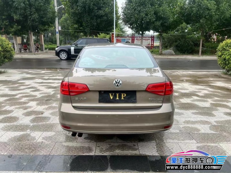 16年大众速腾轿车抵押车出售
