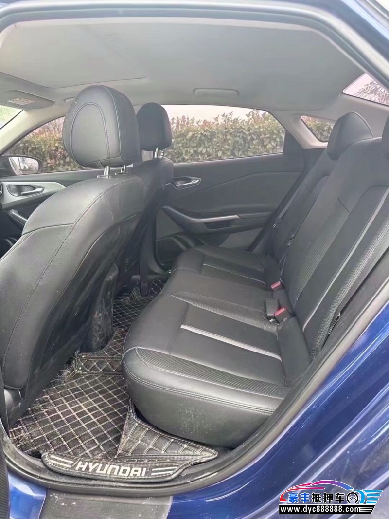 20年现代菲斯塔轿车抵押车出售