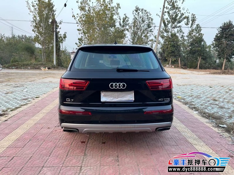 17年奥迪Q7SUV抵押车出售