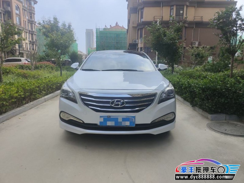 16年现代名图轿车抵押车出售