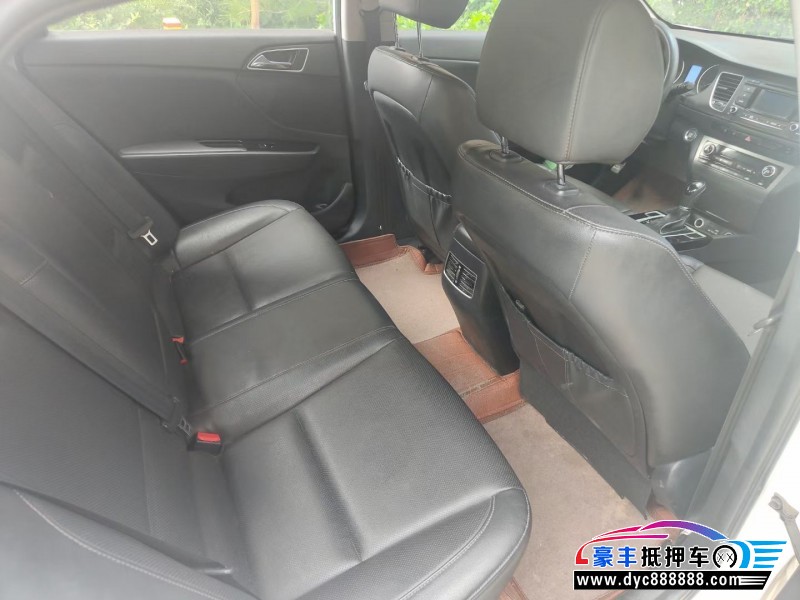 16年现代名图轿车抵押车出售