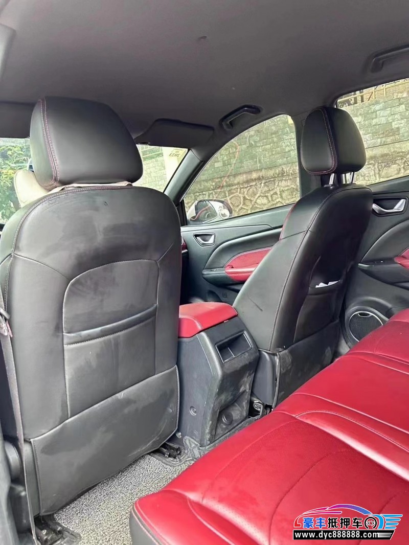 21年东风风光500轿车抵押车出售