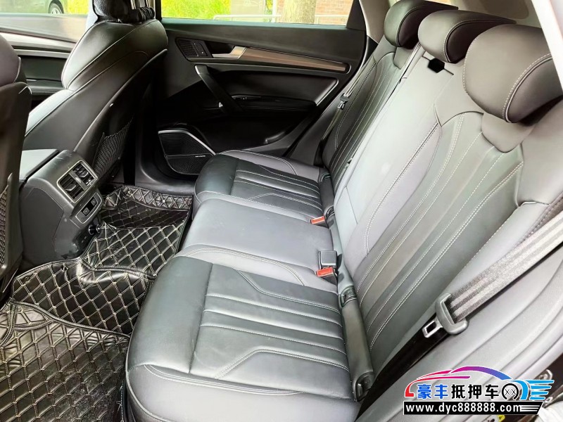 22年奥迪Q5轿车抵押车出售