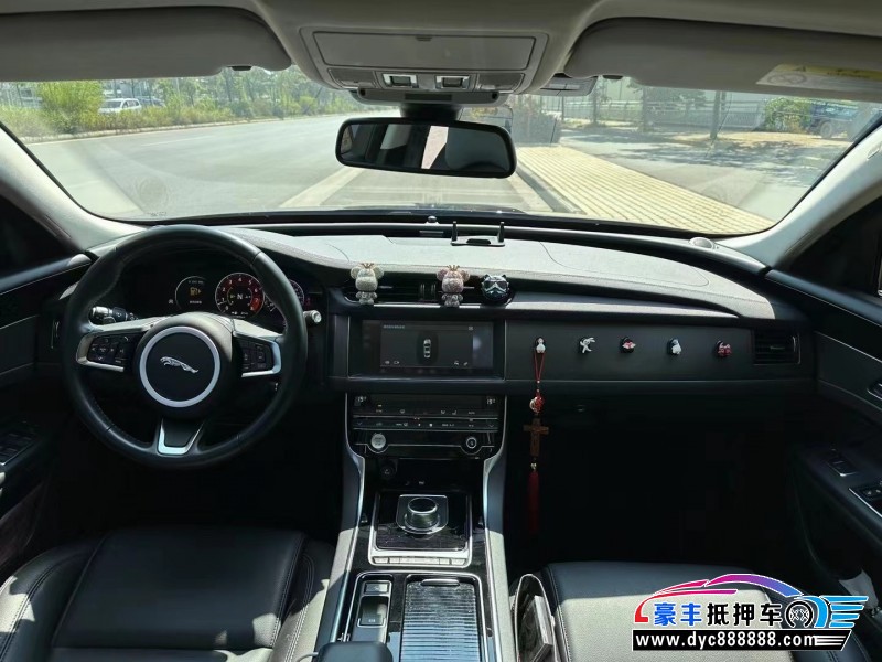 20年捷豹XFL轿车抵押车出售