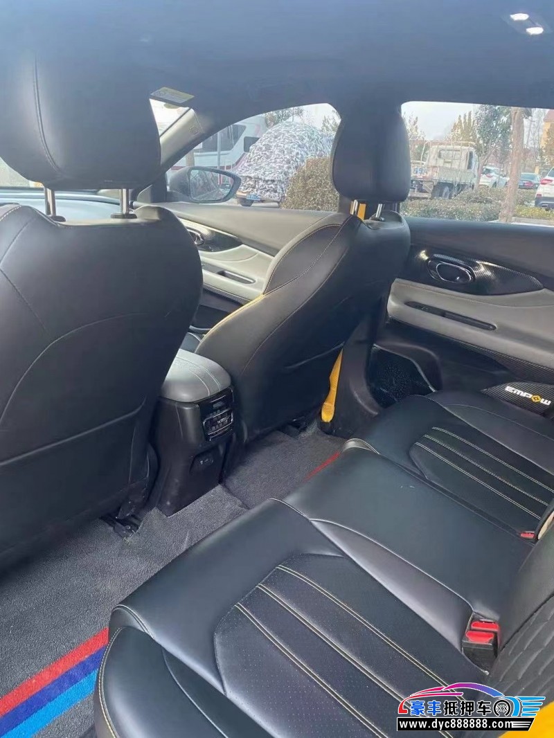 22年传祺影豹轿车抵押车出售