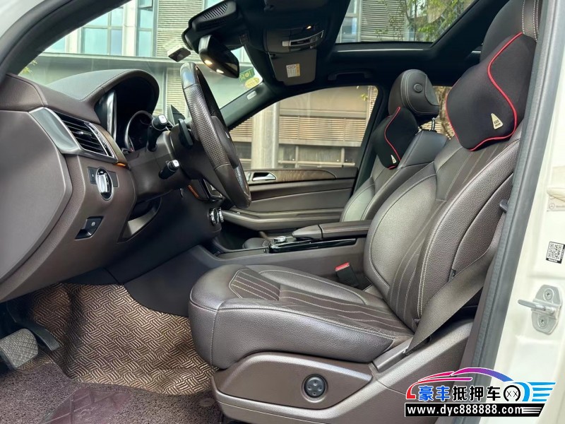 17年奔驰GLE轿车抵押车出售