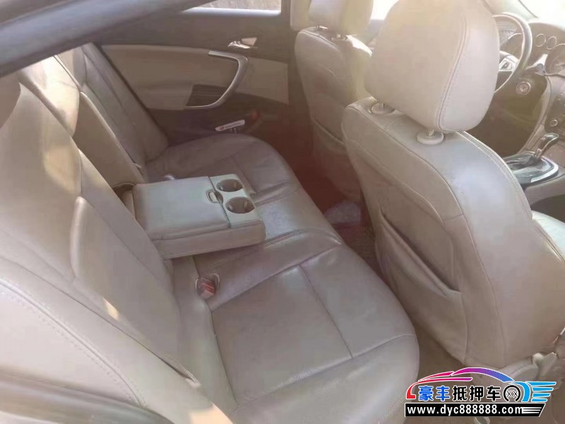 11年别克君威轿车抵押车出售