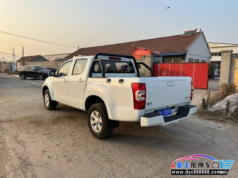 23年五十铃瑞迈轿车抵押车出售