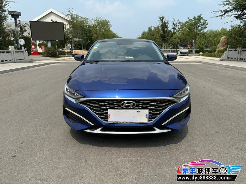 20年现代菲斯塔轿车抵押车出售