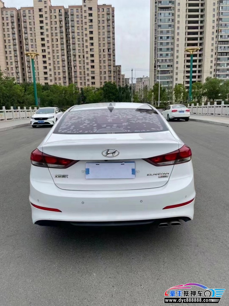 18年现代领动轿车抵押车出售