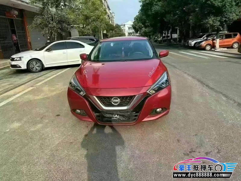 17年日产蓝鸟轿车抵押车出售
